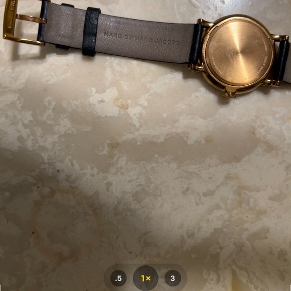 Marc Jacobs Watch - Picture 6 of 6